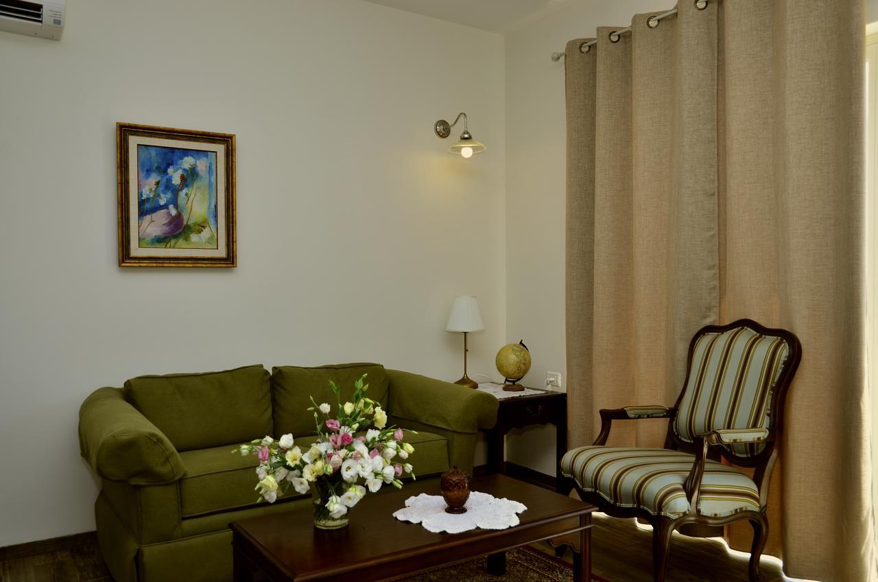 Bed and Breakfast Habaronit Метула Экстерьер фото